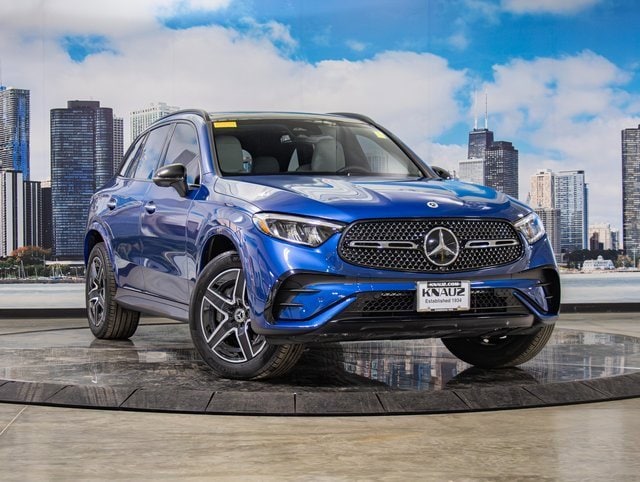 2025 Mercedes-Benz GLC Base's photo