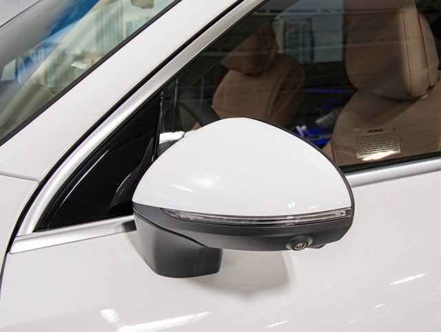 2026 Mercedes-Benz GLC Base - Photo 10