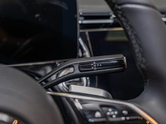 2026 Mercedes-Benz E-Class E350 - Photo 17