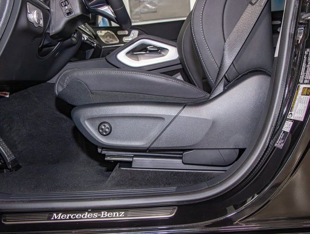 2026 Mercedes-Benz GLS Base - Photo 15
