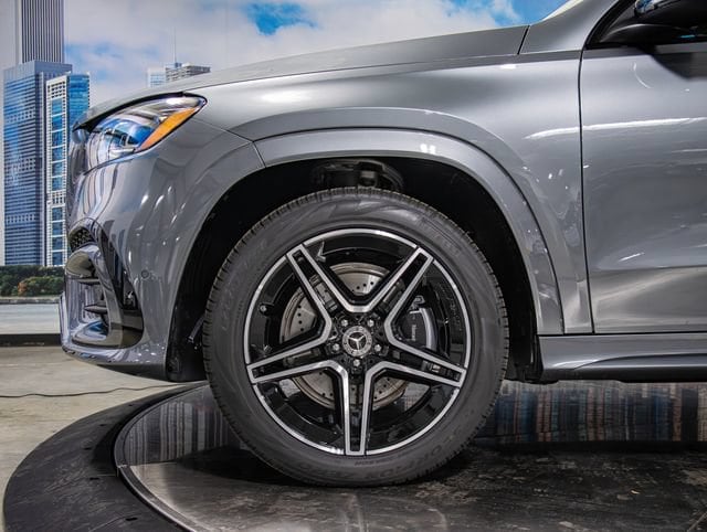 2026 Mercedes-Benz GLS Base - Photo 7