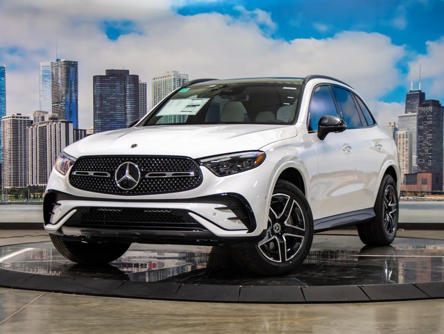 2026 Mercedes Benz GLC 300 4MATIC photo 2