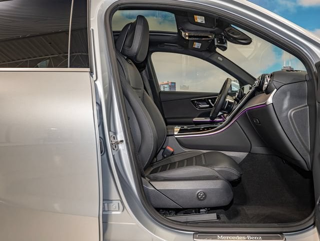 2026 Mercedes-Benz GLC Base - Photo 21