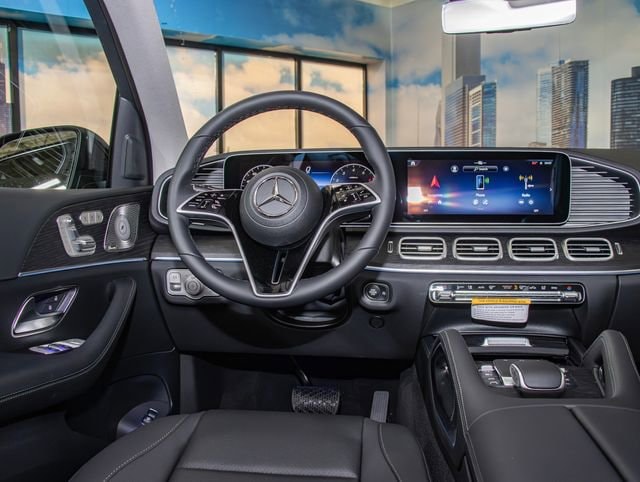 2026 Mercedes-Benz GLE GLE450 - Photo 16