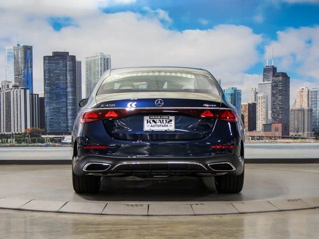 2026 Mercedes-Benz E-Class E450 - Photo 11