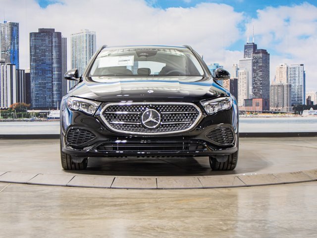 2025 Mercedes Benz E 450 4MATIC All-Terrain Wagon photo 3