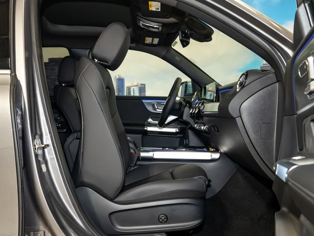 2026 Mercedes-Benz GLB GLB 250 - Photo 21