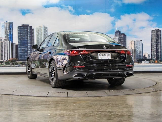 2026 Mercedes-Benz E-Class E350 - Photo 9
