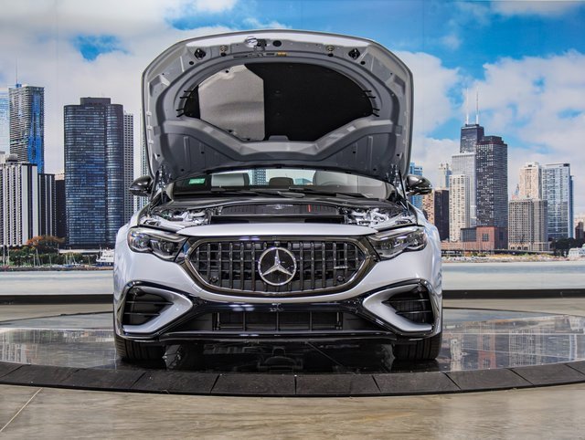 2026 Mercedes Benz E AMG 53 4MATIC Wagon photo 4