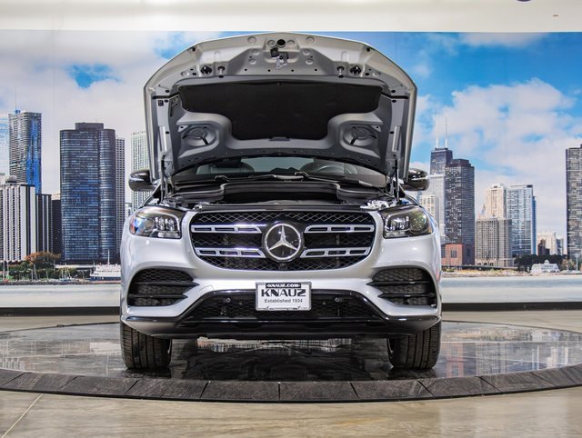 2022 Mercedes Benz GLS 450 4MATIC photo 4