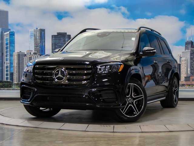 2026 Mercedes Benz GLS 450 4MATIC photo 2
