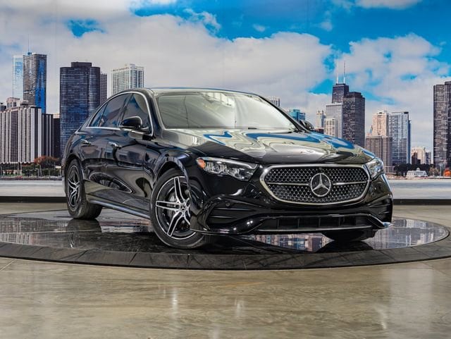 2025 Mercedes-Benz E-Class E450 4MATIC's photo