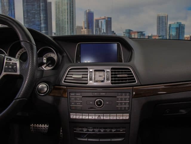 2016 Mercedes-Benz E-Class E550 - Photo 19