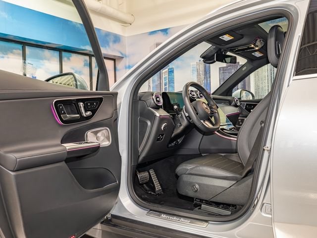 2026 Mercedes-Benz GLC Base - Photo 13