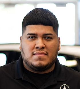Staff member Luis Nunez from ID_c28c5d85d735