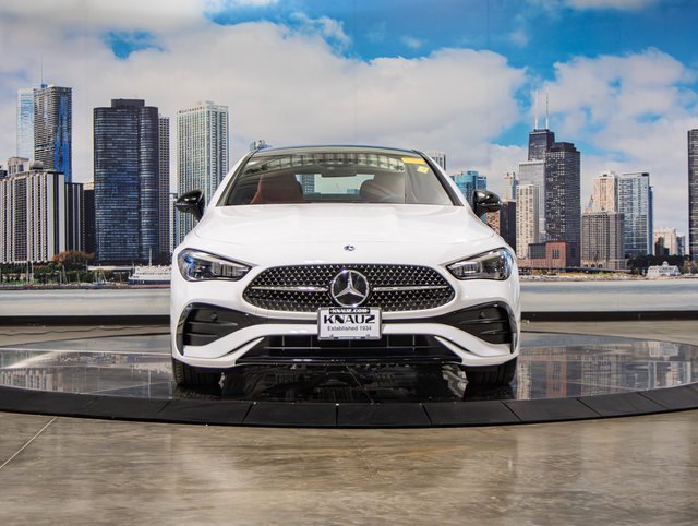 2025 Mercedes Benz CLE 450 4MATIC Coupe photo 3