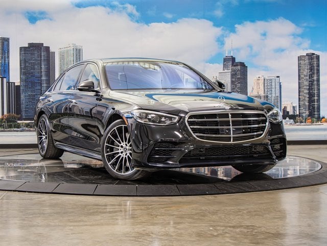 2022 Mercedes-Benz S-Class  2022 Mercedes-Benz S-Class