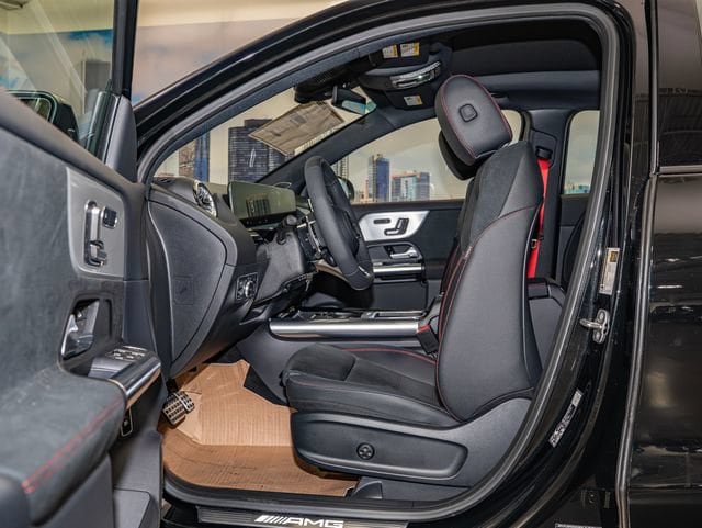 2026 Mercedes-Benz GLA AMG GLA 35 - Photo 20