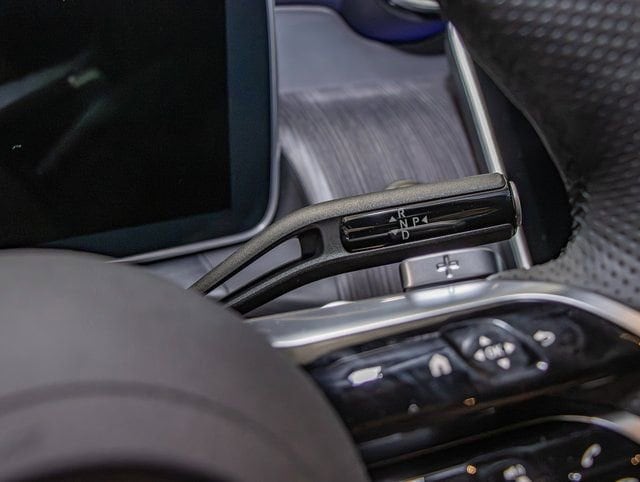 2026 Mercedes-Benz GLC Base - Photo 17