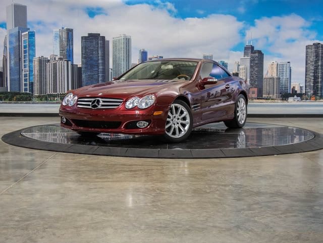 Used 2007 Mercedes-Benz SL-Class SL550 with VIN WDBSK71F57F130411 for sale in Lake Bluff, IL