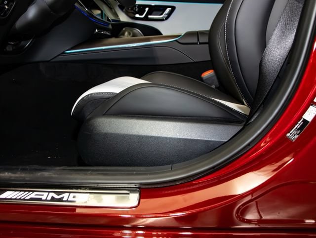 2026 Mercedes-Benz E-Class AMG E53 - Photo 16