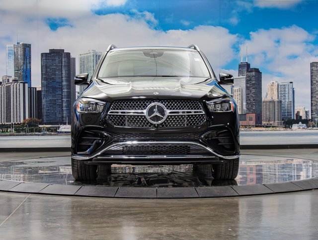 2026 Mercedes Benz GLE 450 4MATIC photo 3