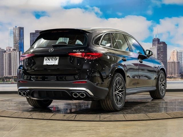 2026 Mercedes-Benz GLC AMG GLC43 - Photo 8