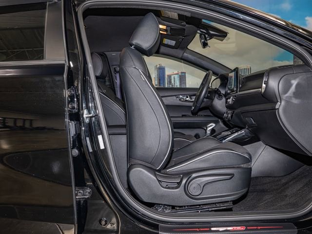 2024 Kia Forte GT-Line - Photo 21