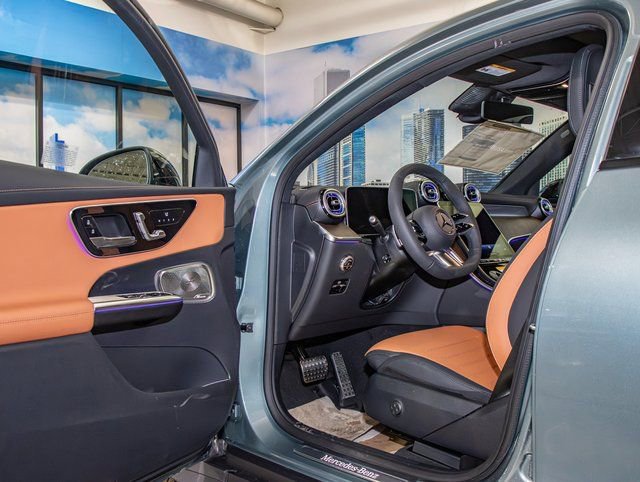 2026 Mercedes-Benz GLC Coupe GLC 300 - Photo 13