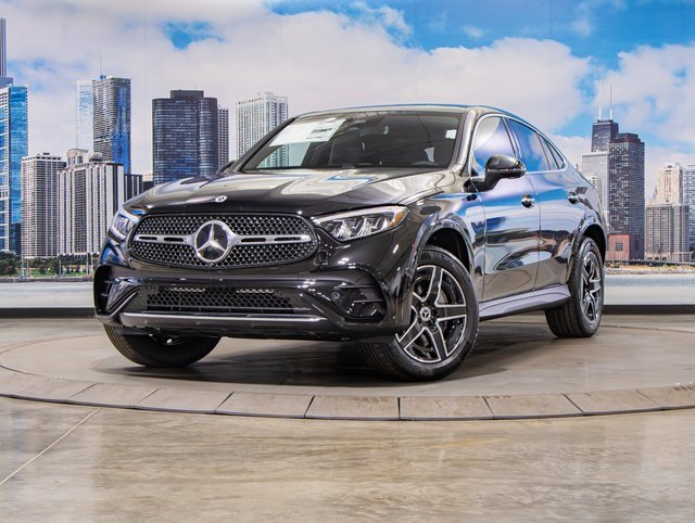2025 Mercedes Benz GLC 300 AMG 4MATIC Coupe photo 2