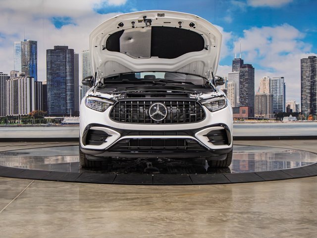 2026 Mercedes Benz GLC AMG 43 4MATIC photo 4