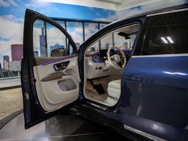 2023 Mercedes-Benz EQS SUV Base - Photo 11