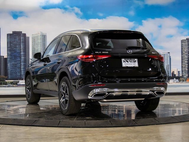 2026 Mercedes-Benz GLC Base - Photo 9