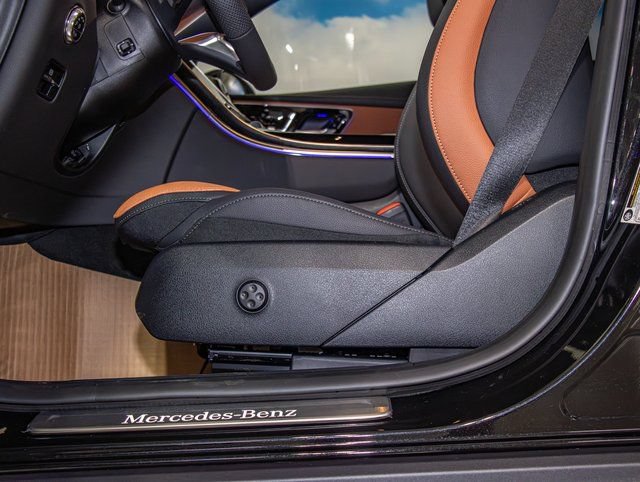 2026 Mercedes-Benz GLC Coupe GLC 300 - Photo 15