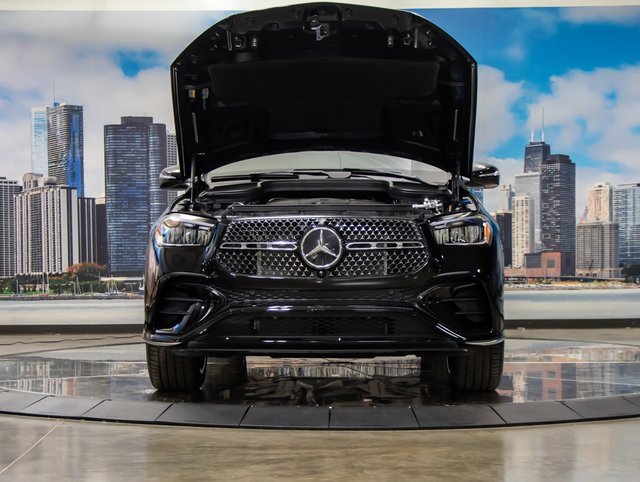 2026 Mercedes Benz GLE 450 4MATIC photo 4