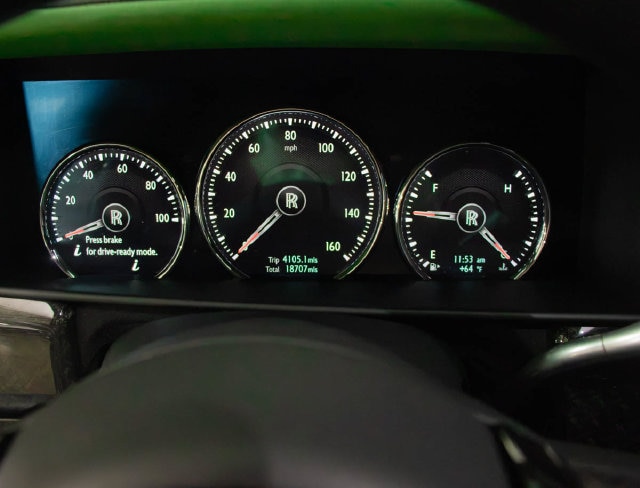 2023 Rolls-Royce Cullinan Black Badge - Photo 20