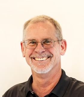 Staff member Hans Kribbel from ID_b89d6007de83