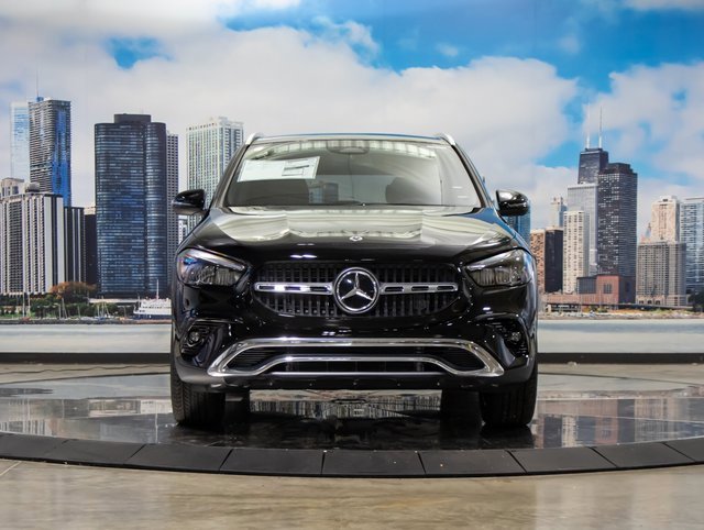 2026 Mercedes Benz GLA 250 4MATIC photo 3