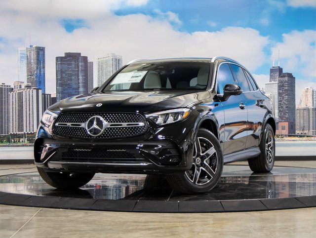 2026 Mercedes Benz GLC 350e 4MATIC photo 2