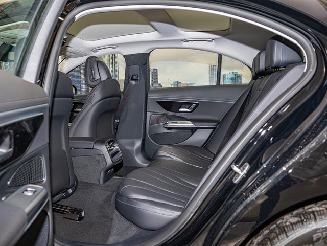 2026 Mercedes-Benz E-Class E350 - Photo 22