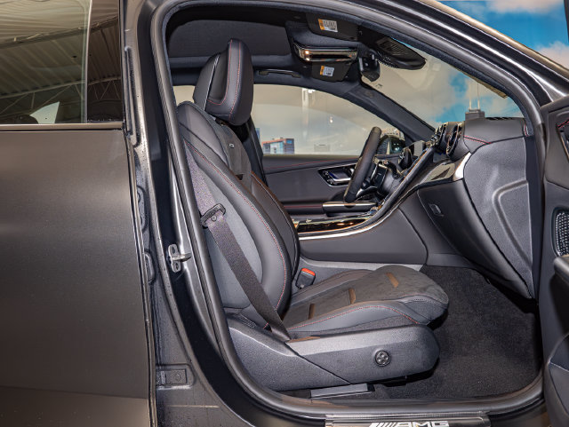 2026 Mercedes-Benz GLC AMG GLC43 - Photo 19