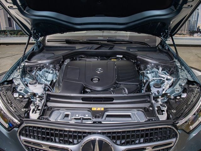 2026 Mercedes-Benz GLC Base - Photo 5