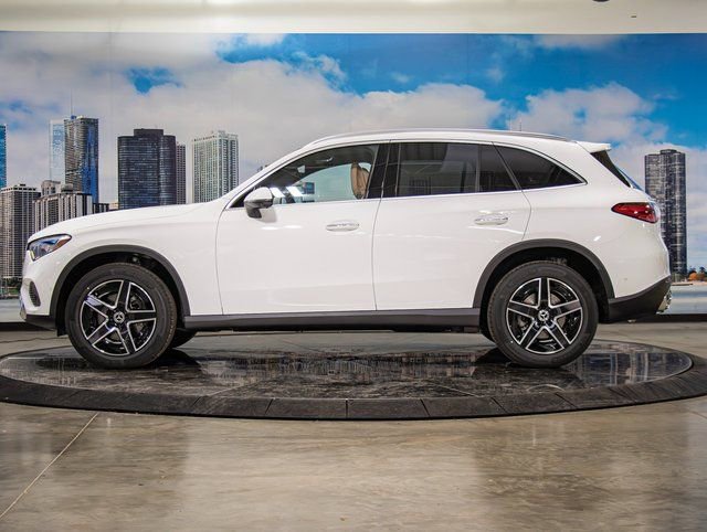 2026 Mercedes-Benz GLC Base - Photo 6