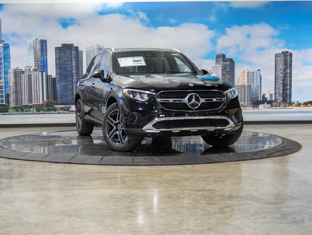 2027 Mercedes-Benz GLC 300 SUV 