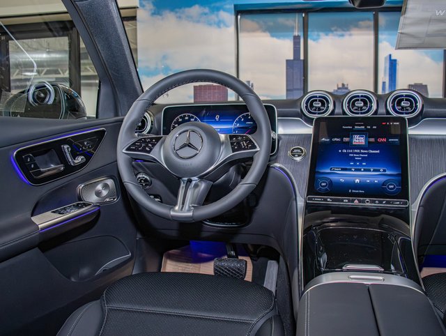 2026 Mercedes-Benz GLC Base - Photo 16