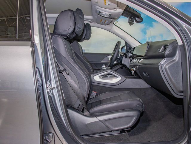 2026 Mercedes-Benz GLS Base - Photo 21