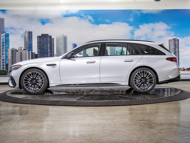 2026 Mercedes-Benz E-Class AMG E53 - Photo 6