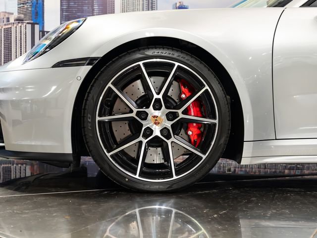 2026 Porsche 911 S - Photo 7