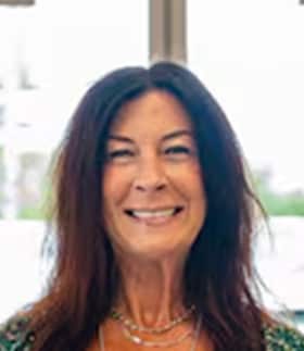 Staff member Roxanne Peplow from ID_ddcf05df2f42