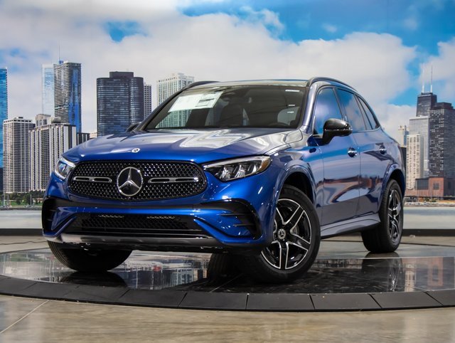 2026 Mercedes Benz GLC 300 4MATIC photo 2